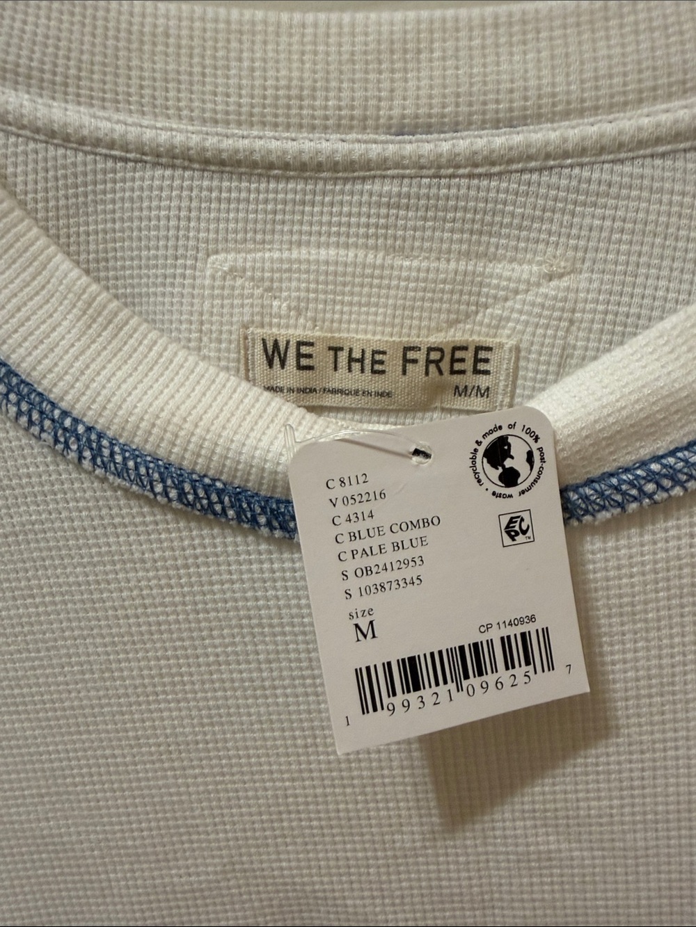 NWT We The Free / Free People top with 98 Applique - Picture 2 of 5